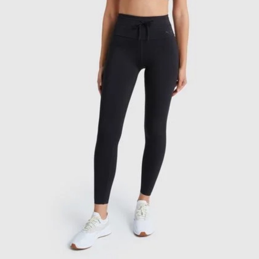PUMA x GOOP Leggings